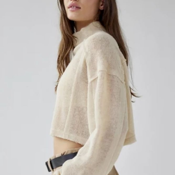 Urban Outfitters Jac Sheer Cropped Sweater - Picture 1 of 4